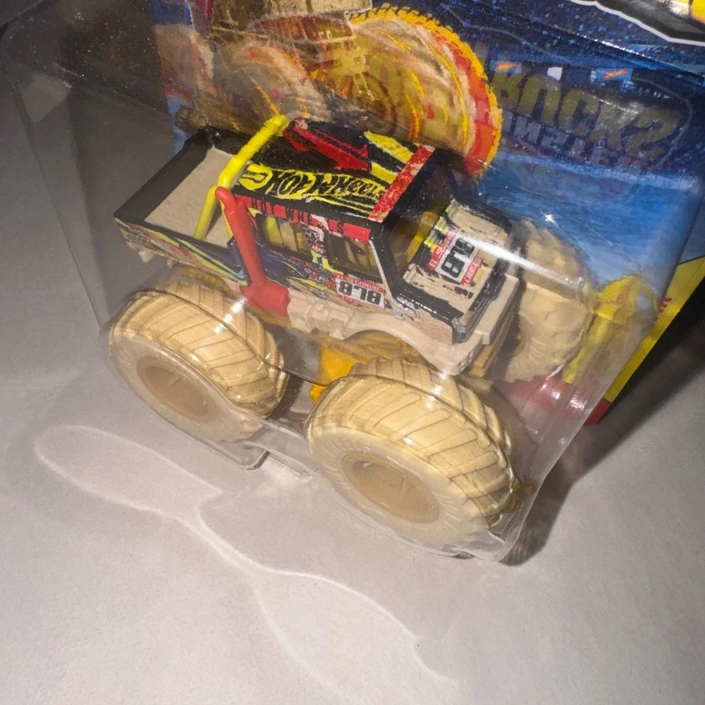 Hot Wheels Monster Trucks Unimog 1:64 Scale Die-Cast Off-Road SUV FYJ44 New 2024